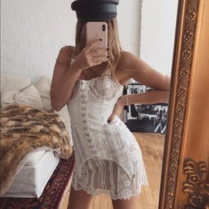 White lace dress